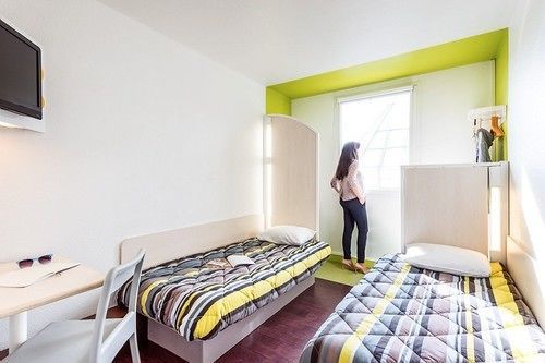 Hotelf1 Est Hotel