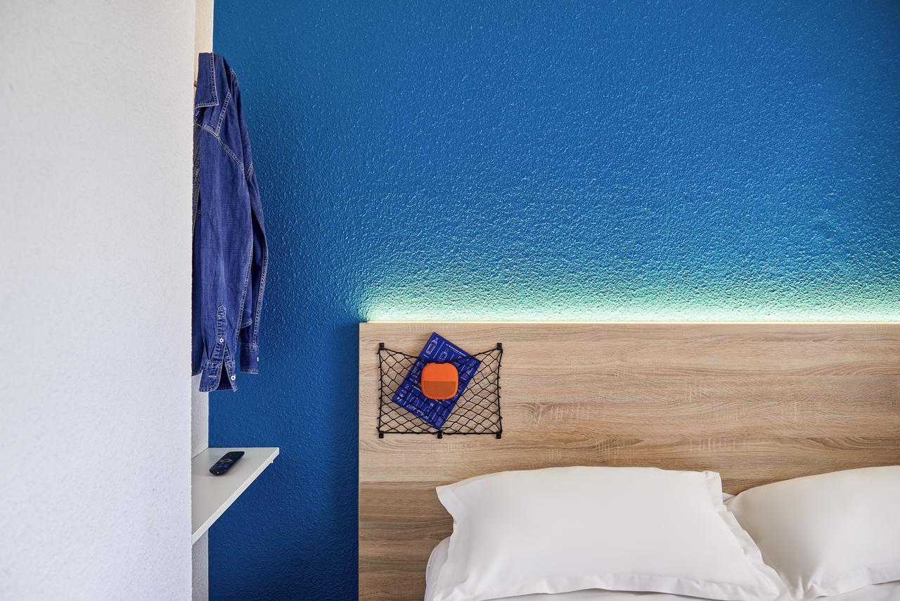 Hotelf1 Est Hotel Marseille
